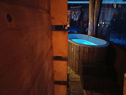 DOMKI NAD STRUMYKIEM - Domki całoroczne koło Soliny